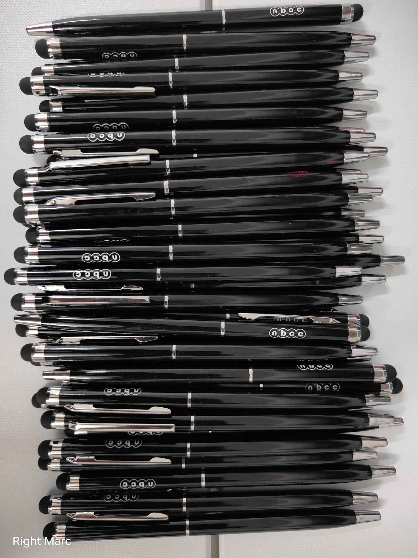 Custom Promotional Pen – Personalized Corporate Gift for Branding & Office Use