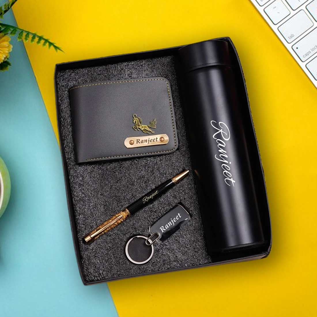 Personalized Men's Gray Wallet, Keychain, Pen & Temperature Bottle Combo - Right Marc