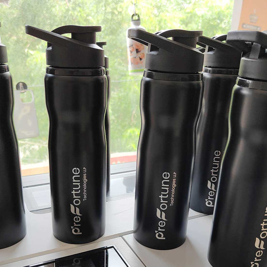 Stainless Steel Sports Black Bottle with Handle - 750ml - Right Marc